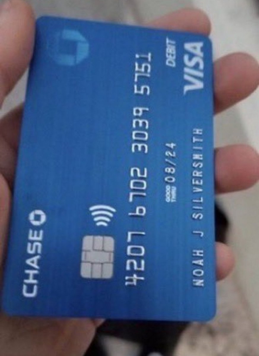 everpinkarea's tweet photo. in honour of Blackpink 10th anniversary everyone is free to use my credit card https://t.co/xfQnhTexzA