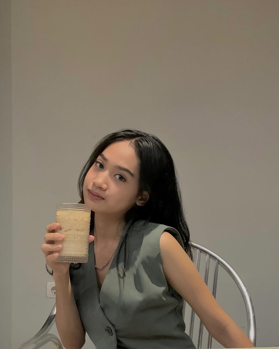AnshuSi81360237's tweet photo. Ready open bo vcs Bogor tapi aku chubyy ada ga ya #openbobogor #bobogor https://t.co/58oxGekkfT