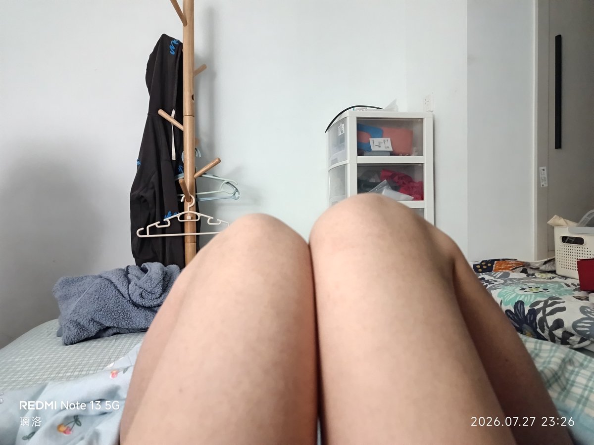 arieryn's tweet photo. 腿照 https://t.co/xJux3GPKTu