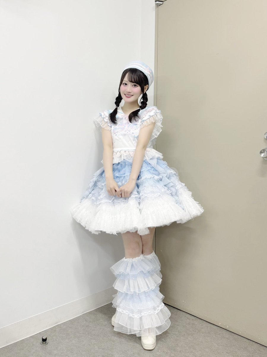 yui_ogura_815's tweet photo. 🫧Yui's＊Company. 
　LIVE TOUR 2026SUMMER🫧
 ～ #泡沫のマーメイド♡～🧜‍♀️ in群馬💚

久しぶりの地元 群馬公演🫶
駆けつけてくれたみんな
ありがとう〜໒꒰ྀི ∩˃ ᵕ ˂∩ ꒱ྀི১✨

あちあち過ぎた〜‼︎☀️
全員お見送りは初めての試みだったけど、
みなさん一人一人のお顔が見れて
嬉しかったです🥺

たくさん汗をかいたので、
しっかり水分補給をして
今日はよく休みます♪

次は、渋谷でまた逢おうね🌻

#小倉唯FCライブツアー2026