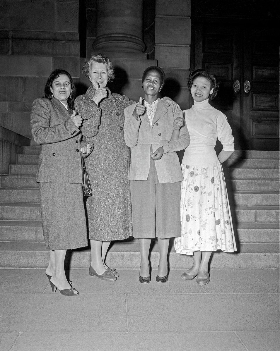 palesaaaaaaaaaa's tweet photo. 9 August 1956 🇿🇦 https://t.co/I7ya8jmkWJ