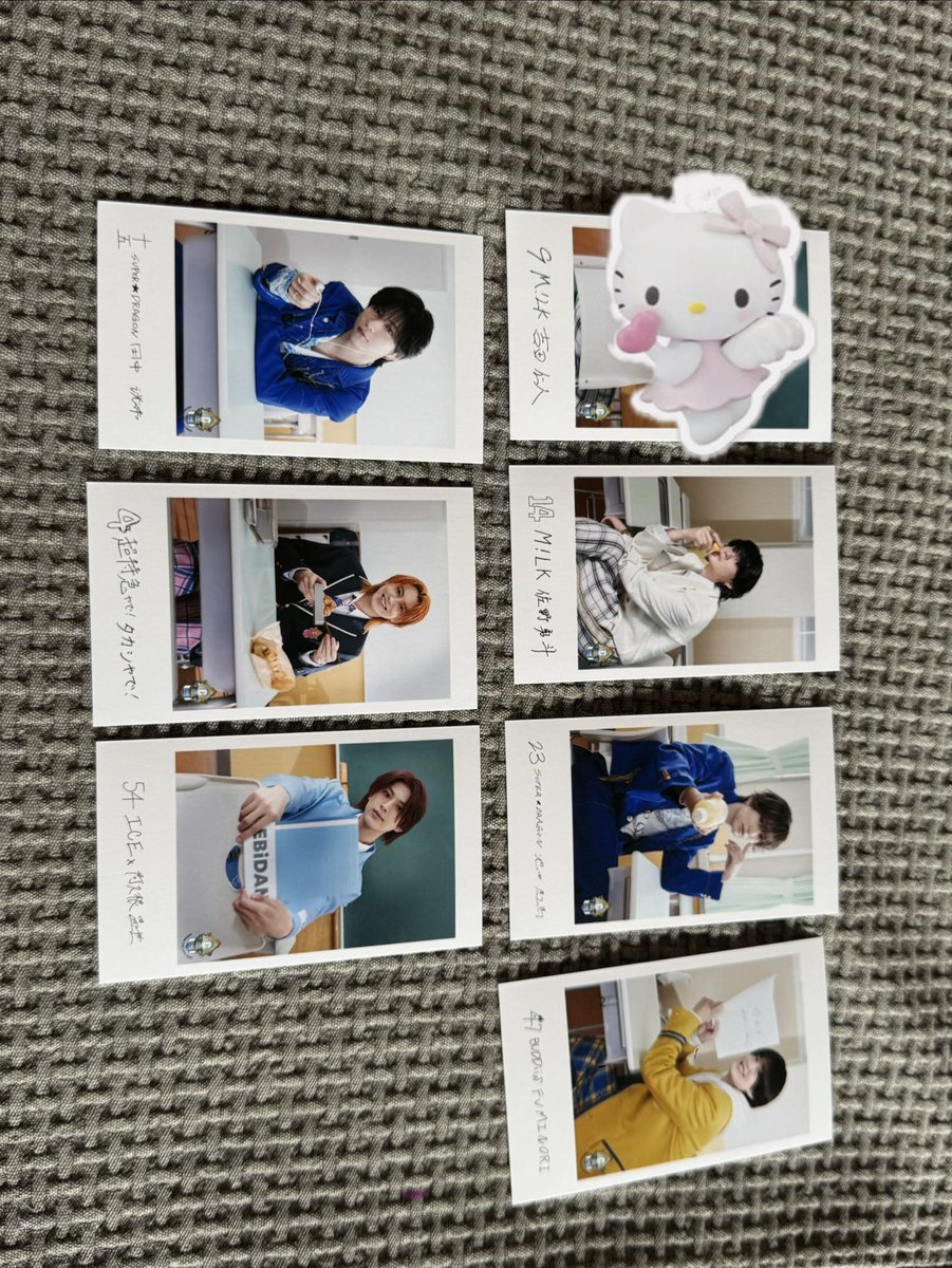 pocha__5th's tweet photo. EBiDAN THE LIVE 2026 15th Anniversary エビライ グッズ 隣の席 ミニフォト 交換

【譲】画像
【求】ワンエン HAYATO 

8/15、もしくは郵送
お心当たりのある方いましたらお気軽にお声がけください
#エビライ交換 https://t.co/VKgn6xRkoX