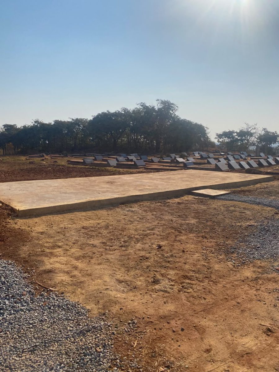 fovlszimbabwe's tweet photo. Leading to the Heroes Day Celebrations we have undertaken extensive cleaning and landscaping at the Harare Provincial Heroes Acre and also built a quarter guard to be used for guard of Honour formalities.
@HeraldZimbabwe @SundayMailZim @ZBCNewsonline @InfoMinZW @edmnangagwa https://t.co/d6muqeq2oy
