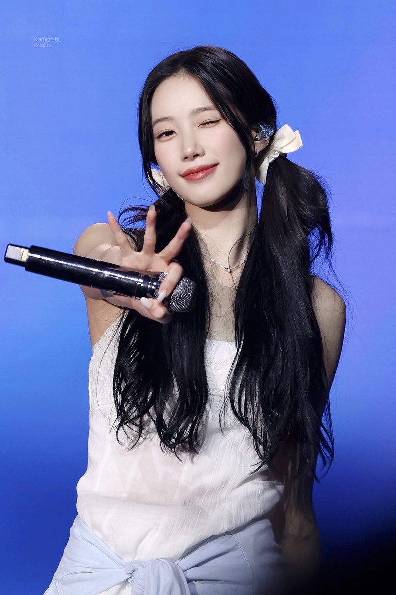 komorebi_kzh's tweet photo. 260809 생일 축하해🤍
#LE_SSERAFIM #르세라핌
#카즈하 #KAZUHA #カズハ https://t.co/w2RByu8sV9
