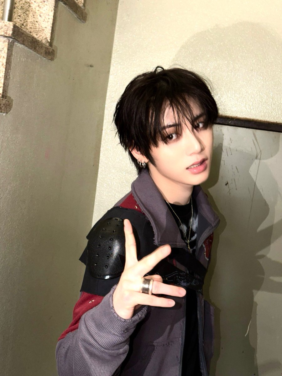 iwaspumpkin's tweet photo. 고노출 완전 예쁨 https://t.co/CoowEuTm5E
