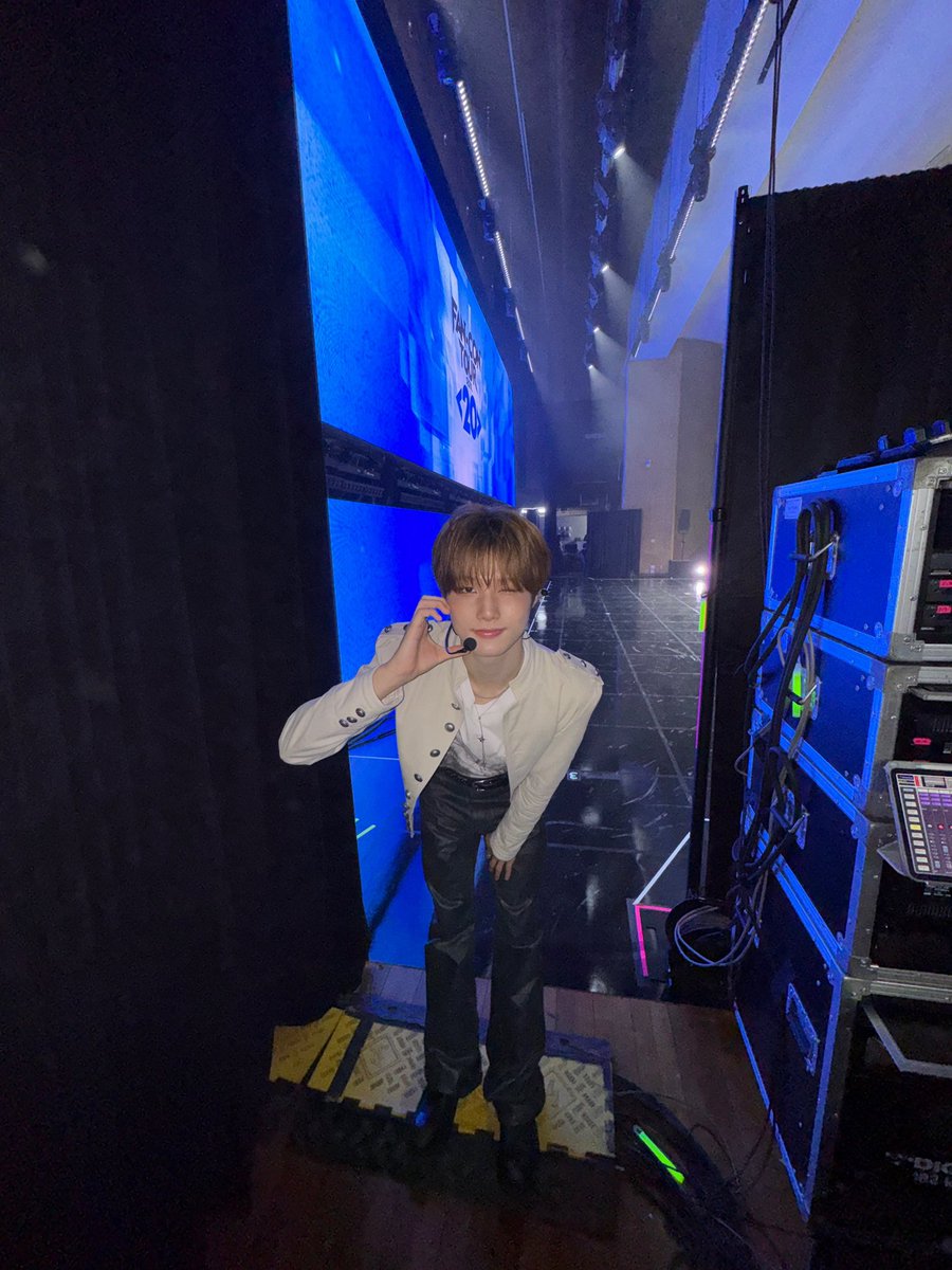 hwanwwhe's tweet photo. ㄹㅈㄷ팬콘수고햇어~~ https://t.co/4zCZlqw92b