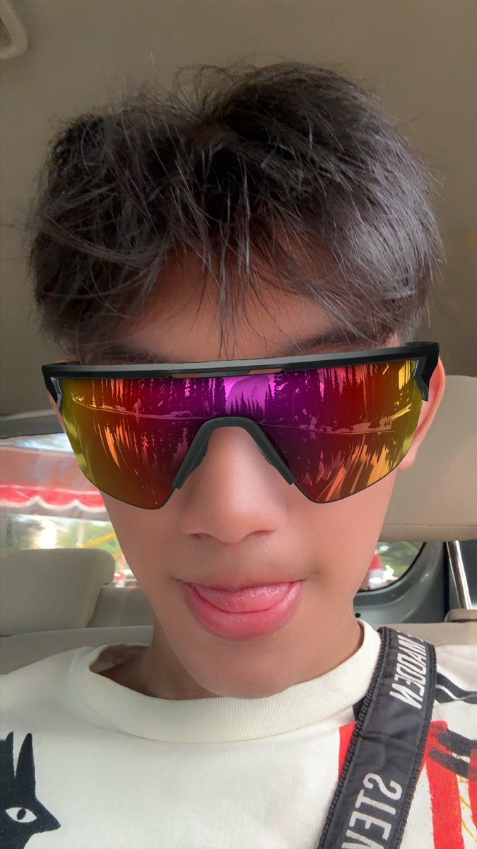 baleeiss's tweet photo. pap today https://t.co/aYNoApbi25