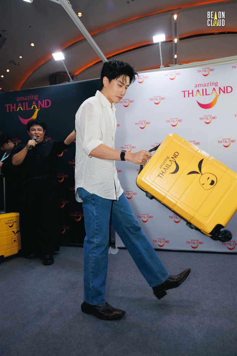 beoncloud_th's tweet photo. ภาพบรรยากาศ ไบเบิ้ล ร่วมกิจกรรมที่บูธการท่องเที่ยวแห่งประเทศไทย 📸✨

#AmazingThailandxBeOnCloud https://t.co/Jx7EAIqJVC