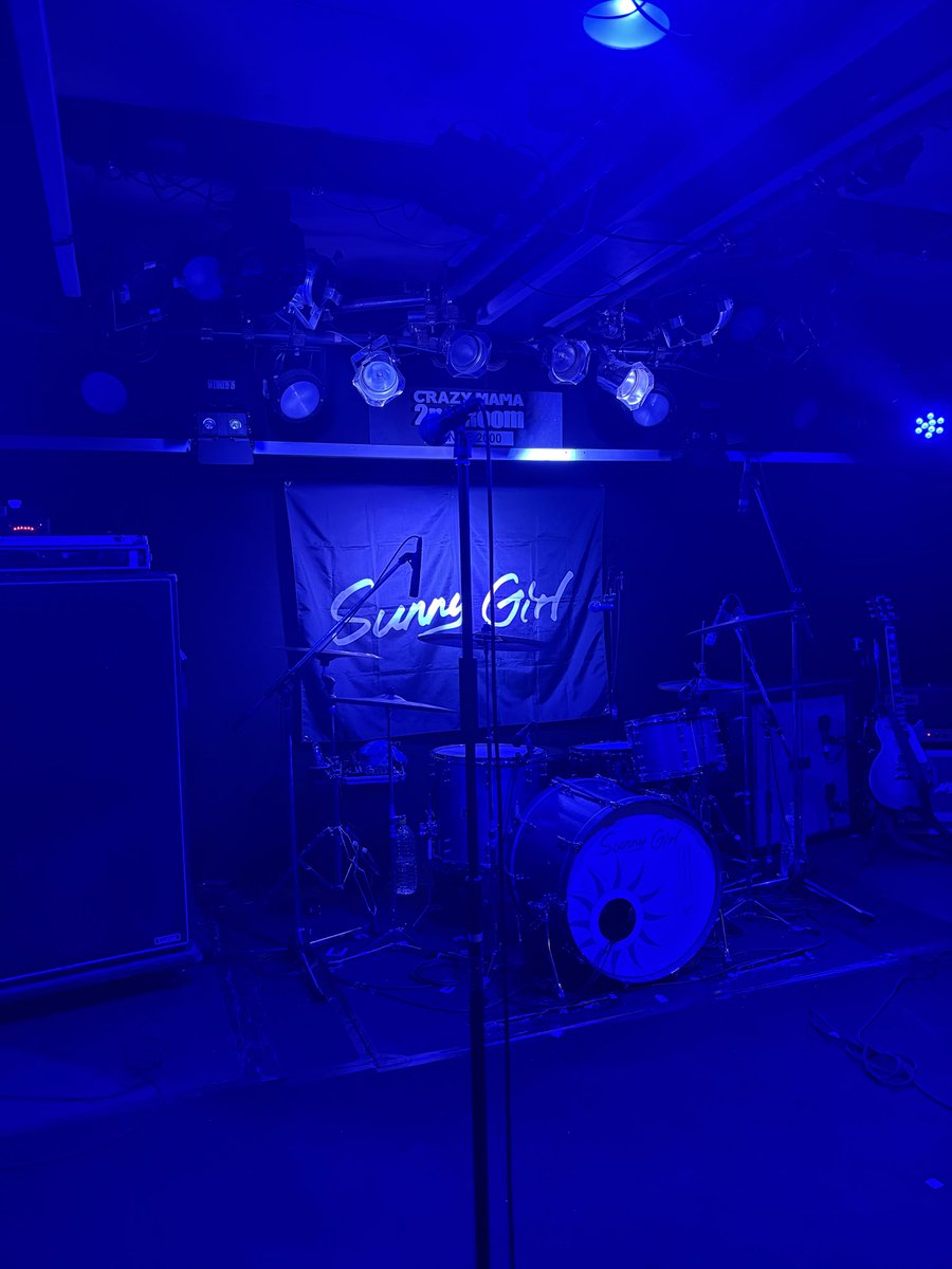 mar_drop98's tweet photo. Sunny Girl pre.
"遠くの街で磨く"
📍岡山CRAZYMAMA 2ndRoom
四国出て久しぶりのママツーで1年ぶりにサニガ見れて幸せやった！セトリ良すぎたし、岡山は連太郎にとって大切な友達の街だと再認識🥲 https://t.co/J79Vomelsx