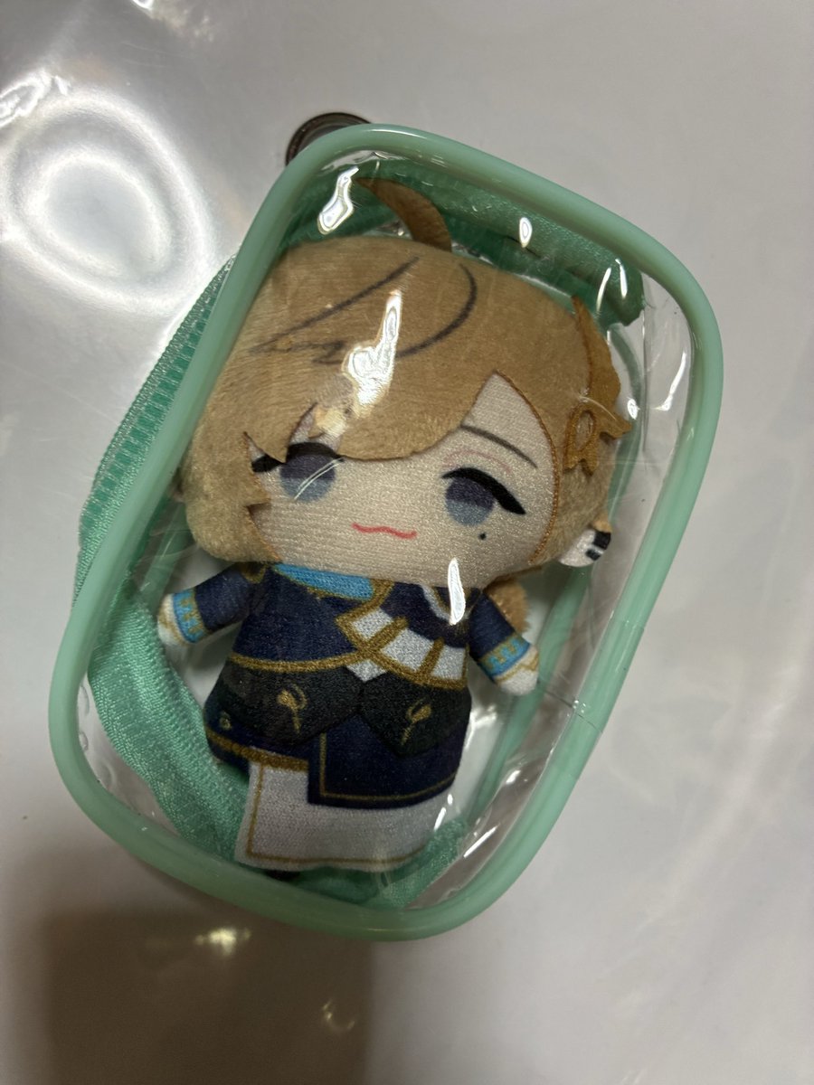 micron0704's tweet photo. ついにかなかなのパペをお迎えしてしまった！！！
ようこそかなかな、私が束縛（物理）したるからな。 https://t.co/ySUT1yLk8M