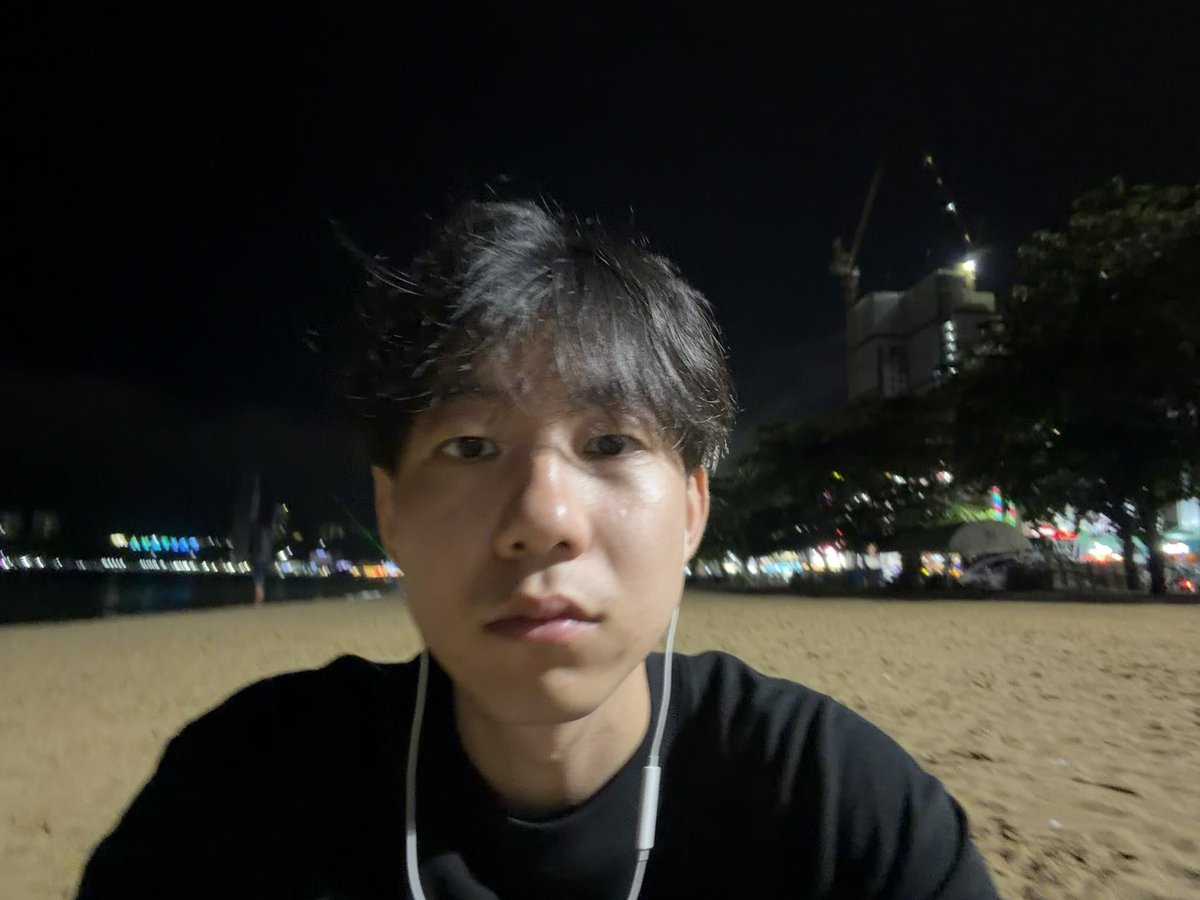 BrianLiu2002's tweet photo. Pattaya https://t.co/lVA54hwir1