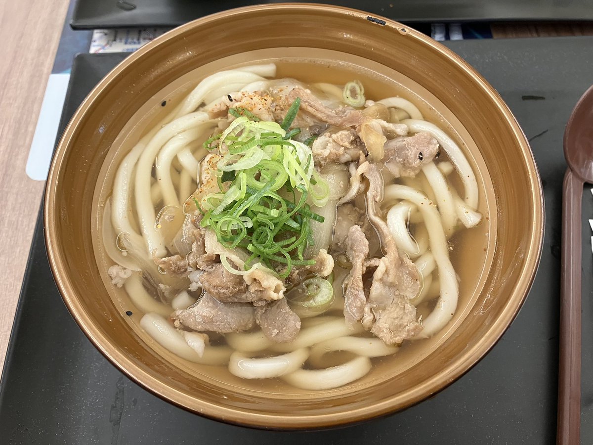 FTR223_Maximum's tweet photo. 今回の帰省もサービスエリアの麺活から https://t.co/pW6Qczf0IY