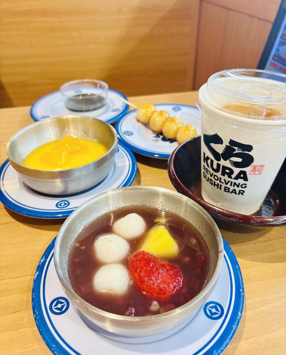 MARIA_Chiwawa's tweet photo. お、おしゅし〜🫶🍣

スイーツもたくさん食べてしまった☺️🧡

明日からまた頑張りまーす✨💪 今日も1日お疲れさまでした〜🤗☕️˚✧₊⁎🍡

#くら寿司 #お寿司 #カフェタイム #スイーツ https://t.co/GR538gI0pl
