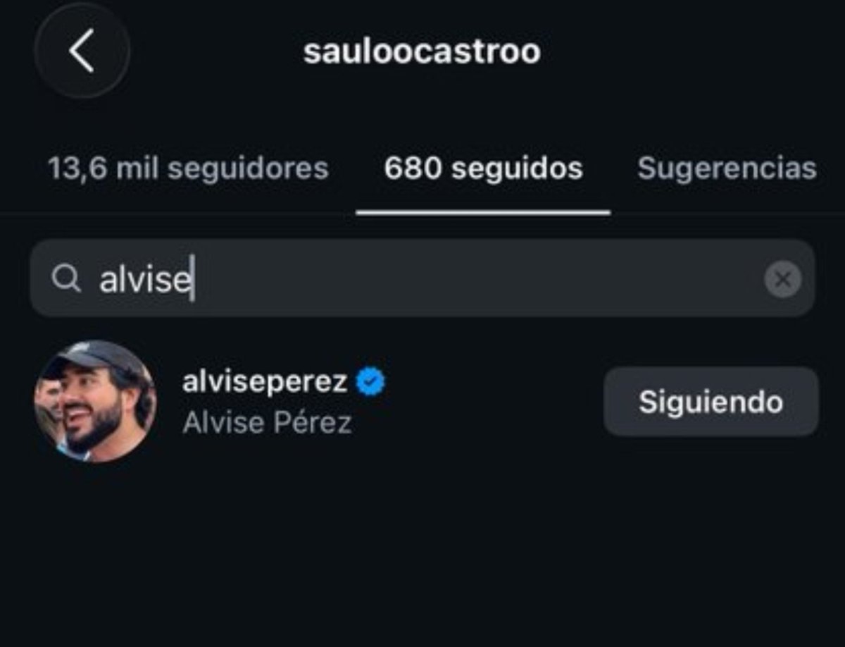 Clonazepamers's tweet photo. NO NO NO NO NO NO NO NO Que con todo el revuelo que se ha formado Rivers y su novio han tenido una charlita y el pavo ha dejado de seguir a Alvise JAAJAJAJAJAJAJAJAJAJJA 😭😂😭😂😭😂😭😂😭😂😭😂😭😂😭😂😭😂😭😂😭😂😭😂😂😭 https://t.co/MiHcU05tQs