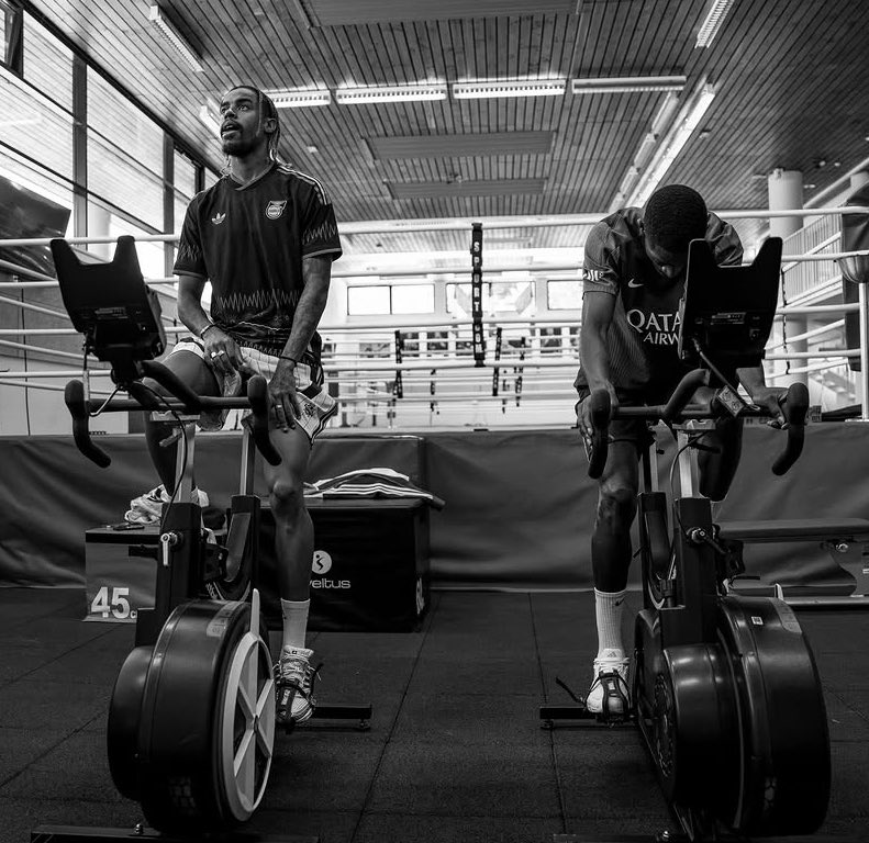 ActuFoot_'s tweet photo. Barcola et Dembélé AU CHARBON. 🇫🇷😤

📲 o.dembele7 https://t.co/knfRGJnxu5