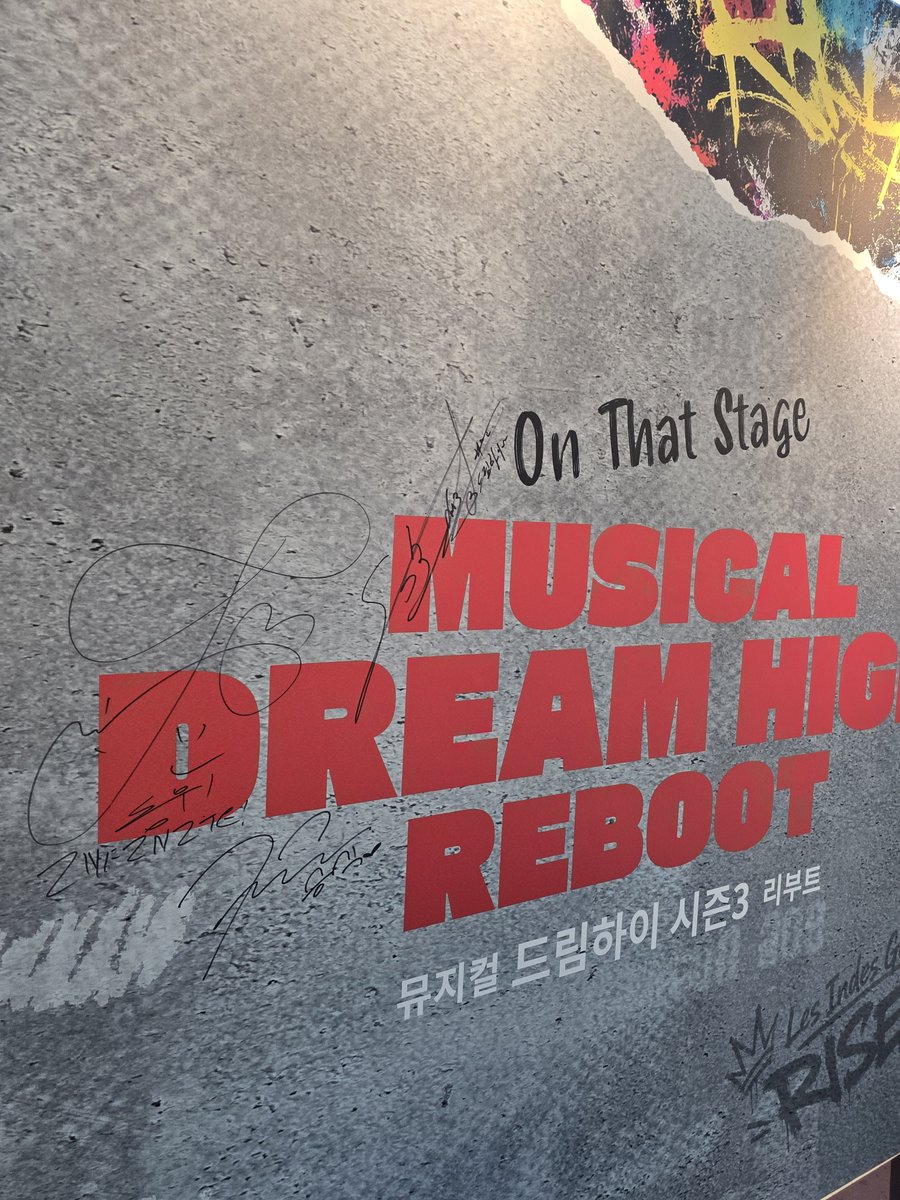 che_2_se's tweet photo. 쭌상/// 간바레~ ٩(•́⌄•́๑)و https://t.co/R6Ifu5WvuH