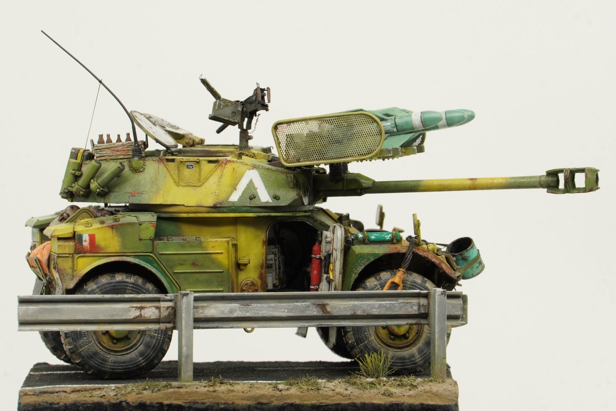 VLily8's tweet photo. 1/35 AML90 with SS11 https://t.co/6Ww9OSjohZ