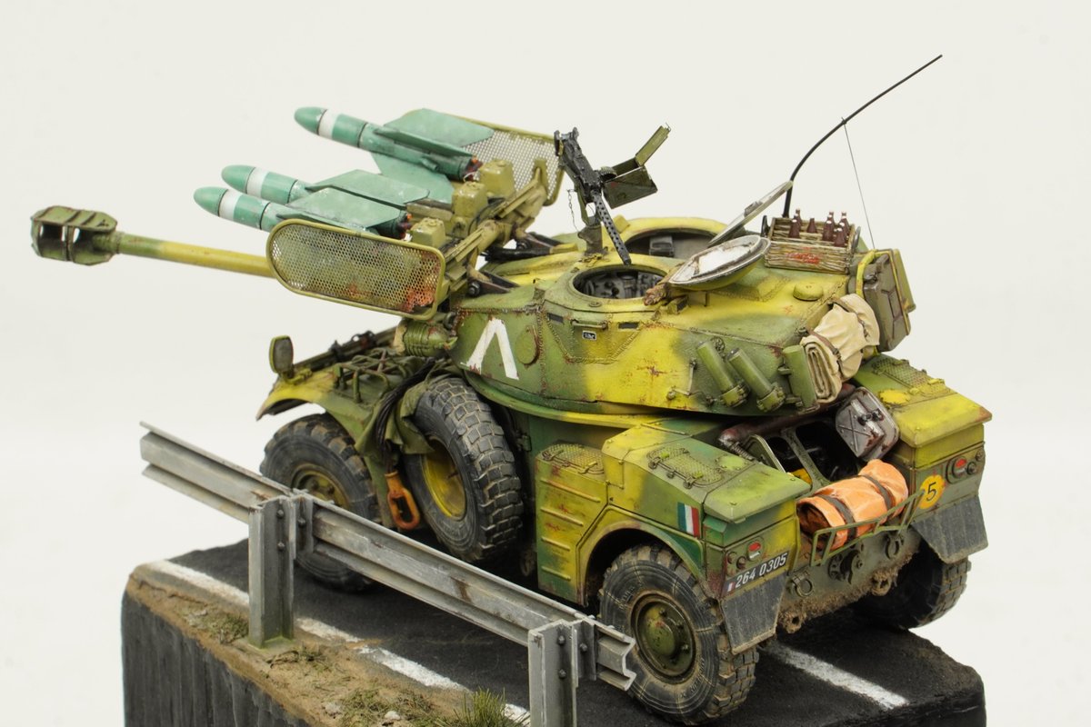 VLily8's tweet photo. 1/35 AML90 with SS11 https://t.co/6Ww9OSjohZ