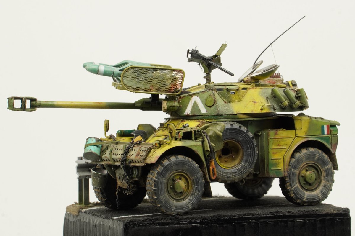 VLily8's tweet photo. 1/35 AML90 with SS11 https://t.co/6Ww9OSjohZ