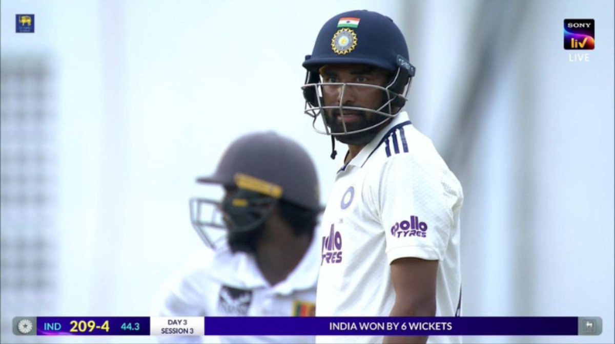 CricGlobal000's tweet photo. SIRAJ SMASHED 6,6,6,0,4,1 IN THE FINAL OVER TO WIN THE PRACTICE MATCH 🥶

#MohammedSiraj #TeamIndia #SLvsIND #TestSeries #SriLanka https://t.co/b74IpBHTDP