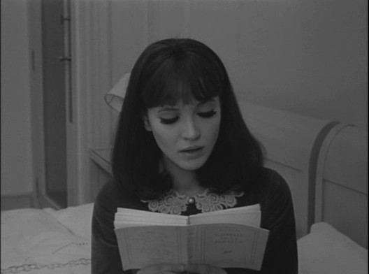 LostInFilm's tweet photo. Happy #BookLoversDay 📚📷✨ https://t.co/iRkcjiE3nA