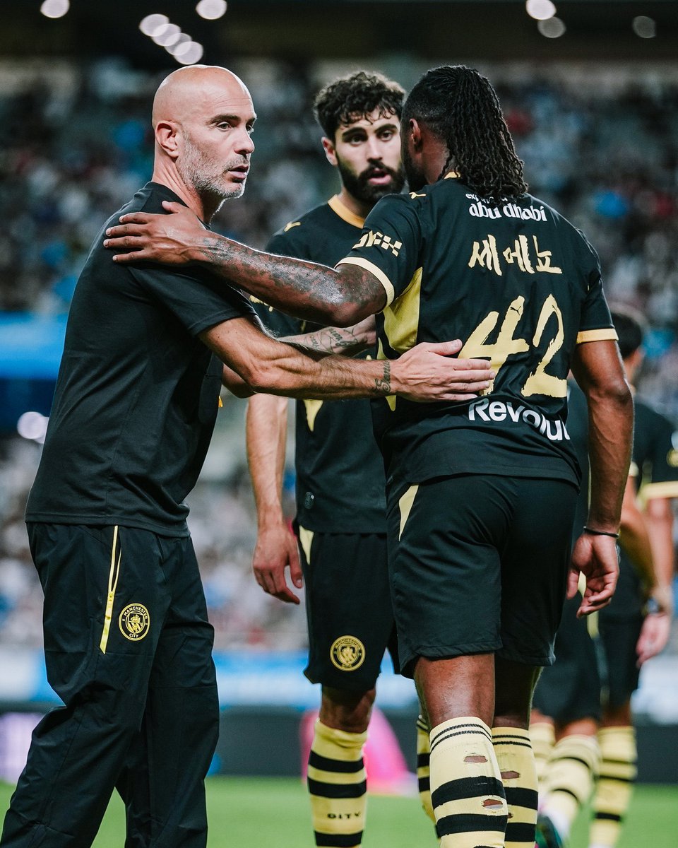 _owurakuampofo's tweet photo. Two assists in two minutes for 🇬🇭 Antoine Semenyo against Atletico Madrid.

He’s going to cook under Enzo Maresca 🔥 https://t.co/wW4MK7BRuS