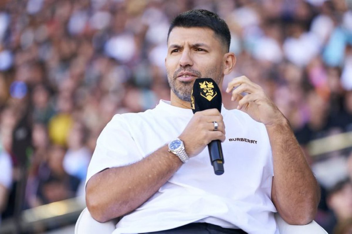 ChrisSweetman6's tweet photo. 🚨Kun Aguero on Rodrigo De Paul  dedicating his goal to Lionel Messi 

🗣️ Rodrigo De Paul has a close relationship with Lionel Messi just like myself. Mr Jorge Messi passed away yesterday and Leo is mourning his dad.

De Paul has shown with that goal that he understands the situation Lionel Messi is in right now and I believe that act is going to lighten up Leo's countenance.

I just pray that God will give him the heart to bear this irreparable lost, Continue to rest in peace Jorge Messi.