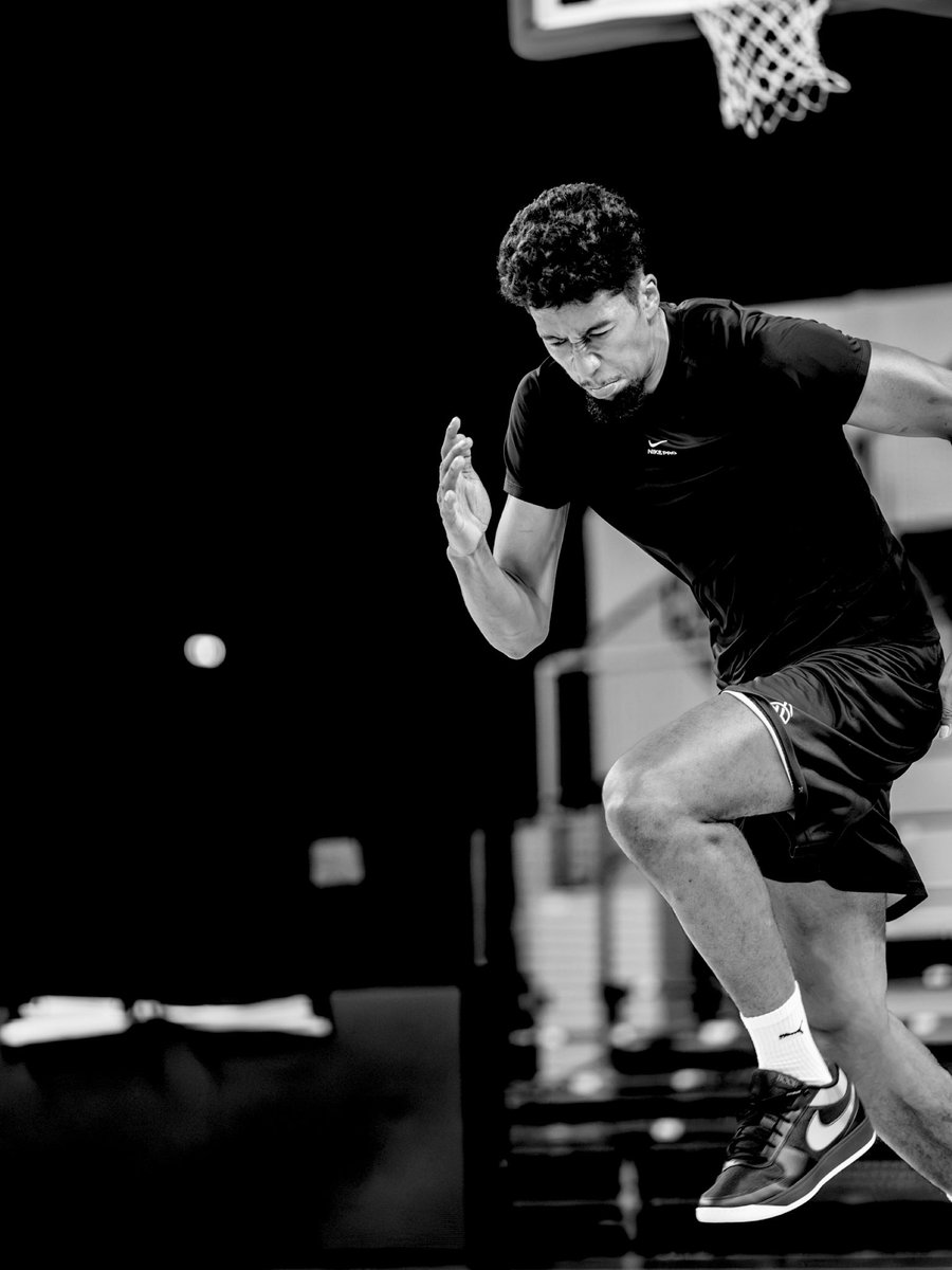 CB_officiel's tweet photo. BACK TO WORK ⚔️

#CBFAMILY https://t.co/tkSM9iaycm