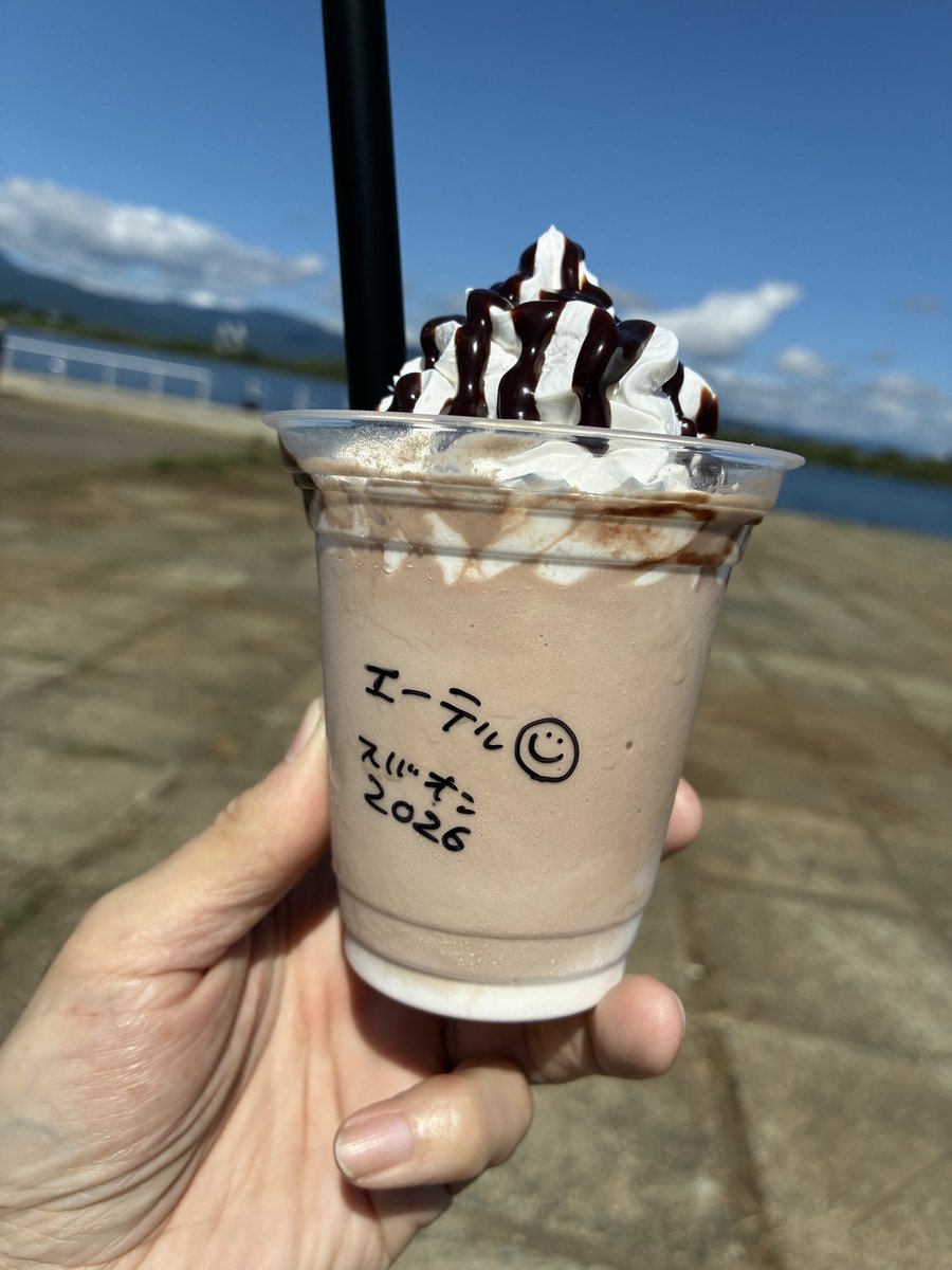 legacykado's tweet photo. 今日はスバオン。
主催者発表で327台とか🤣
きっと北海道で1番台数が多いMTではないだろうか😆
そして不思議といつも天気がいい☀️
天気がいいのは良いけど日陰が無いからアチー💦
久々に会えた人もいて良かった✌️

#スバオン #subaru #bl5 https://t.co/vHoCTqX78K