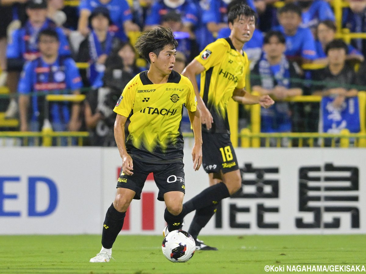 gekisaka's tweet photo. 【写真特集】柏MF小泉佳穂が「最近得意にしている」ミドルシュートで決勝弾(14枚)

https://t.co/L9y77z5biu

#Ｊリーグ #柏レイソル #ゲキサカ https://t.co/3B4NcxQEVE