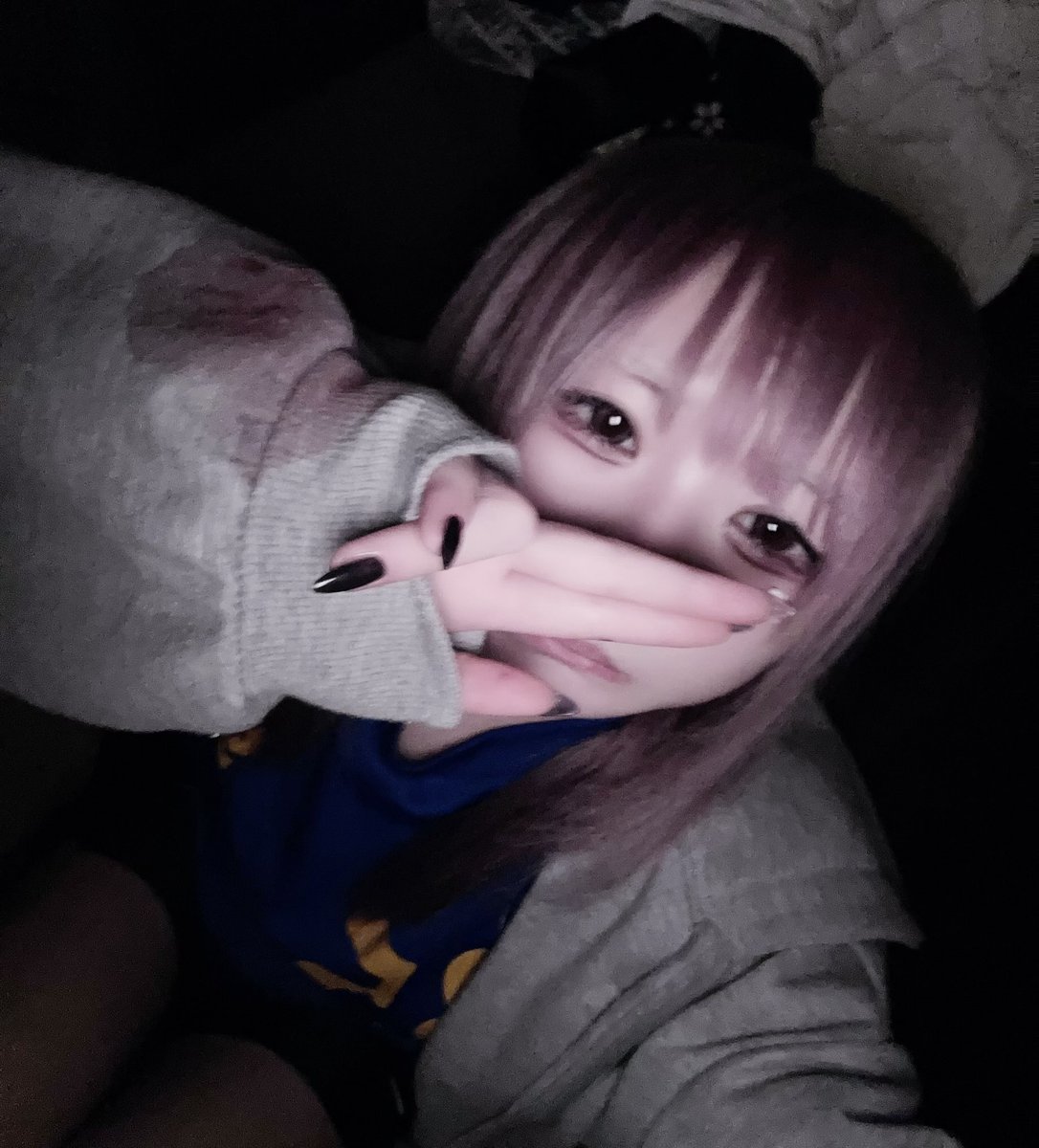 rori7775's tweet photo. 鬱人生共有してよき？

06 | 鬱 | 摂食 | 

 #地雷系女子  #地雷  #病み垢   #病み垢さんと繋がりたい  #病み垢さんフォロバ  #病み垢女子   #絡み募集 https://t.co/WIIVXt3yb8