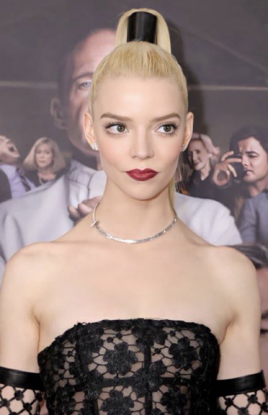 Bopzworld's tweet photo. anya taylor joy https://t.co/NIkX4BhM5w