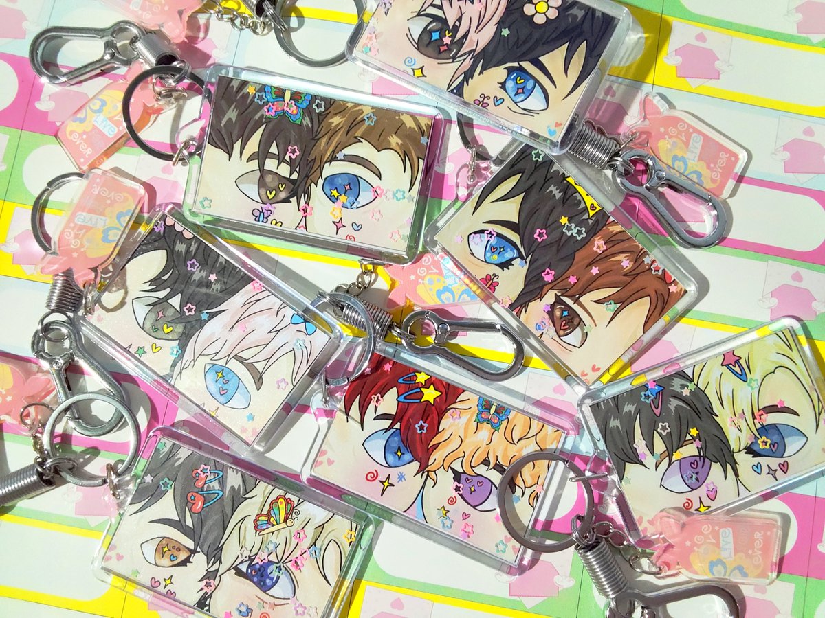 tomoobie's tweet photo. haloo all, aku mau open monthly po produk-produk ini besok, untuk keychainnya ada tws, nct wish, riize, terus ada group baru enhypen, treasure, nct dream also seperti biasa bisa custom ya

buat pin, keychain coty, sticker keyboard dll juga bisa custom bebas! drop @ aja ya https://t.co/ZACIawrs3f