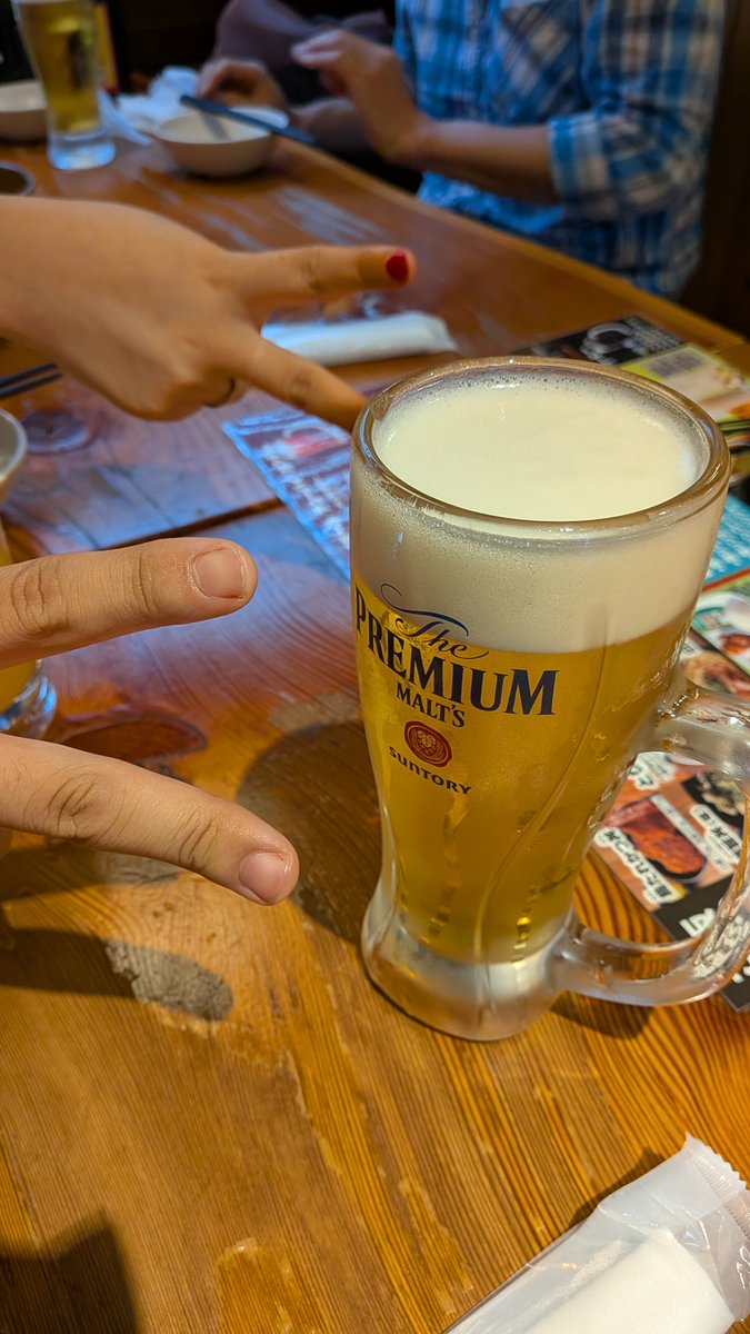 chatra5050's tweet photo. とりあえず生😋🍻✨ https://t.co/jH0OXJqXUI