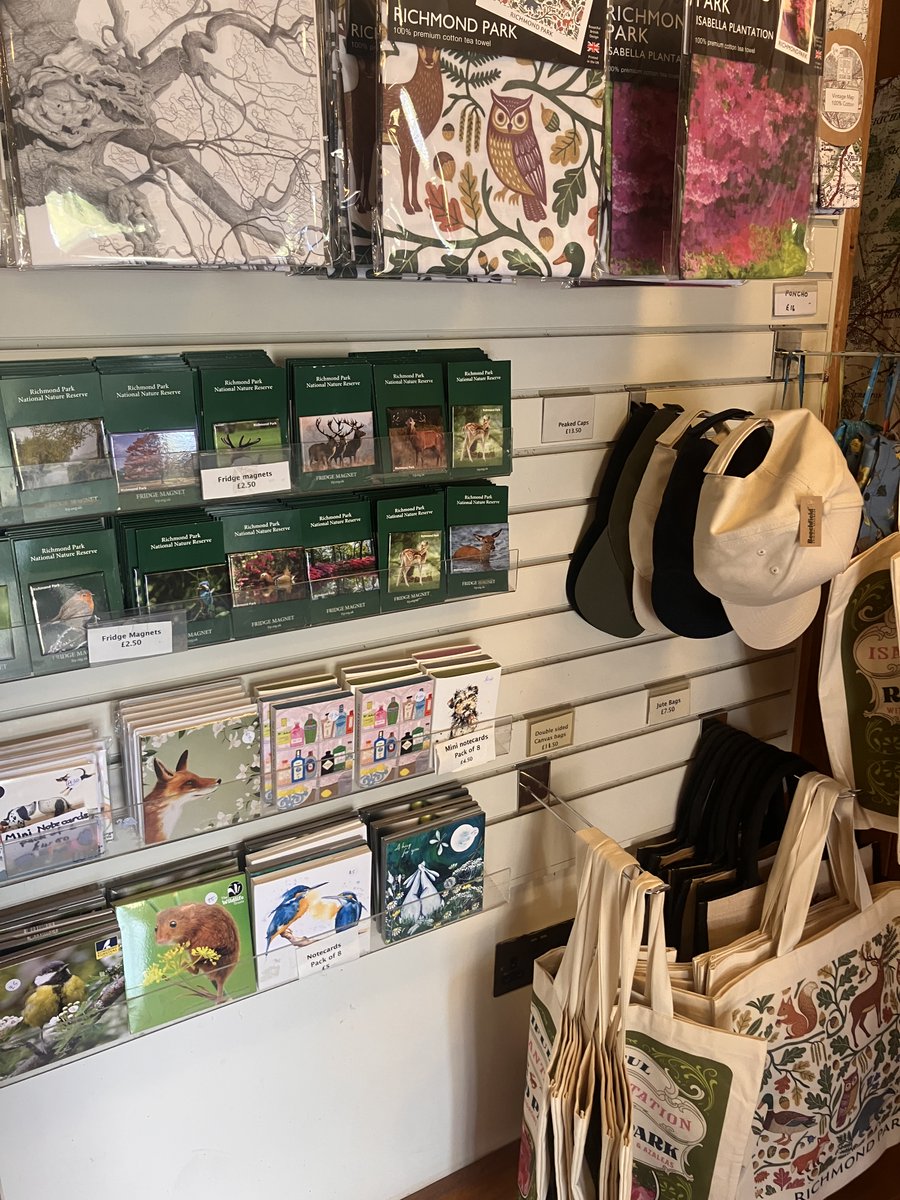 FRPTweets's tweet photo. Visiting Richmond Park this Sunday? Drop by the Visitor Centre by Pembroke Lodge Car Park! We have free information leaflets, as well as a wide range of gifts, including cards, mugs, towels and more for sale. https://t.co/NmaKTqtrG8