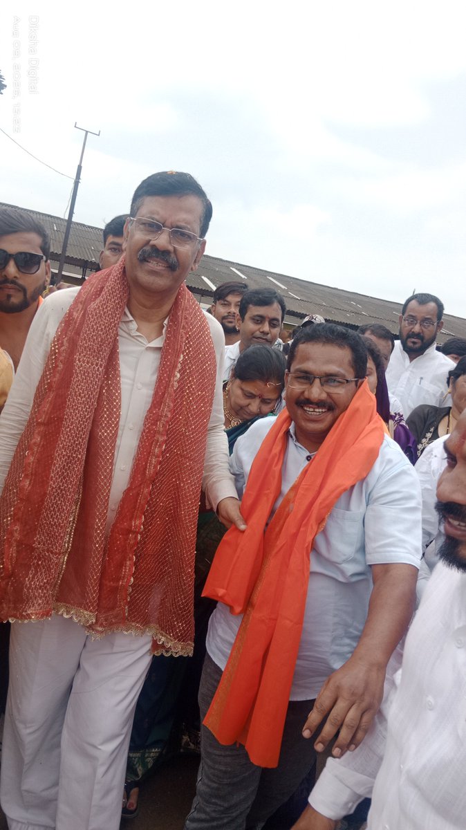 ToshanSahu's tweet photo. रायपुर ग्रामीण विधानसभा क्षेत्र में विकास की गति को नया आयाम देने वाले क्षेत्र के विकास के संकल्पित, कर्मठ, रायपुर ग्रामीण विधानसभा के यशस्वी विधायक *आदरणीय श्री Motilal Sahu जी जन्मदिन की आत्मीय बधाई।* ईश्वर से प्रार्थना है कि आप सदैव प्रसन्न, स्वस्थ व दीर्घायु हो https://t.co/DoGPZwltWI