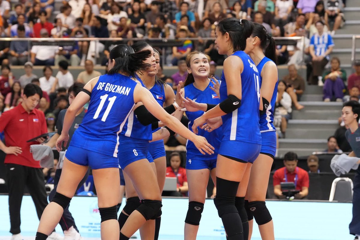tj_canino's tweet photo. 🚨HISTORY MADE IN 🇹🇭CHIANG MAI! 

For the first time in SEA V Cup history, 🇵🇭Alas Pilipinas clinches the 🥈silver medal after a thrilling four-set battle against 🇮🇩Indonesia.

PUTANGINAAAAA! 😭🏐🤯#SeaVCup https://t.co/i7BCji9FLl