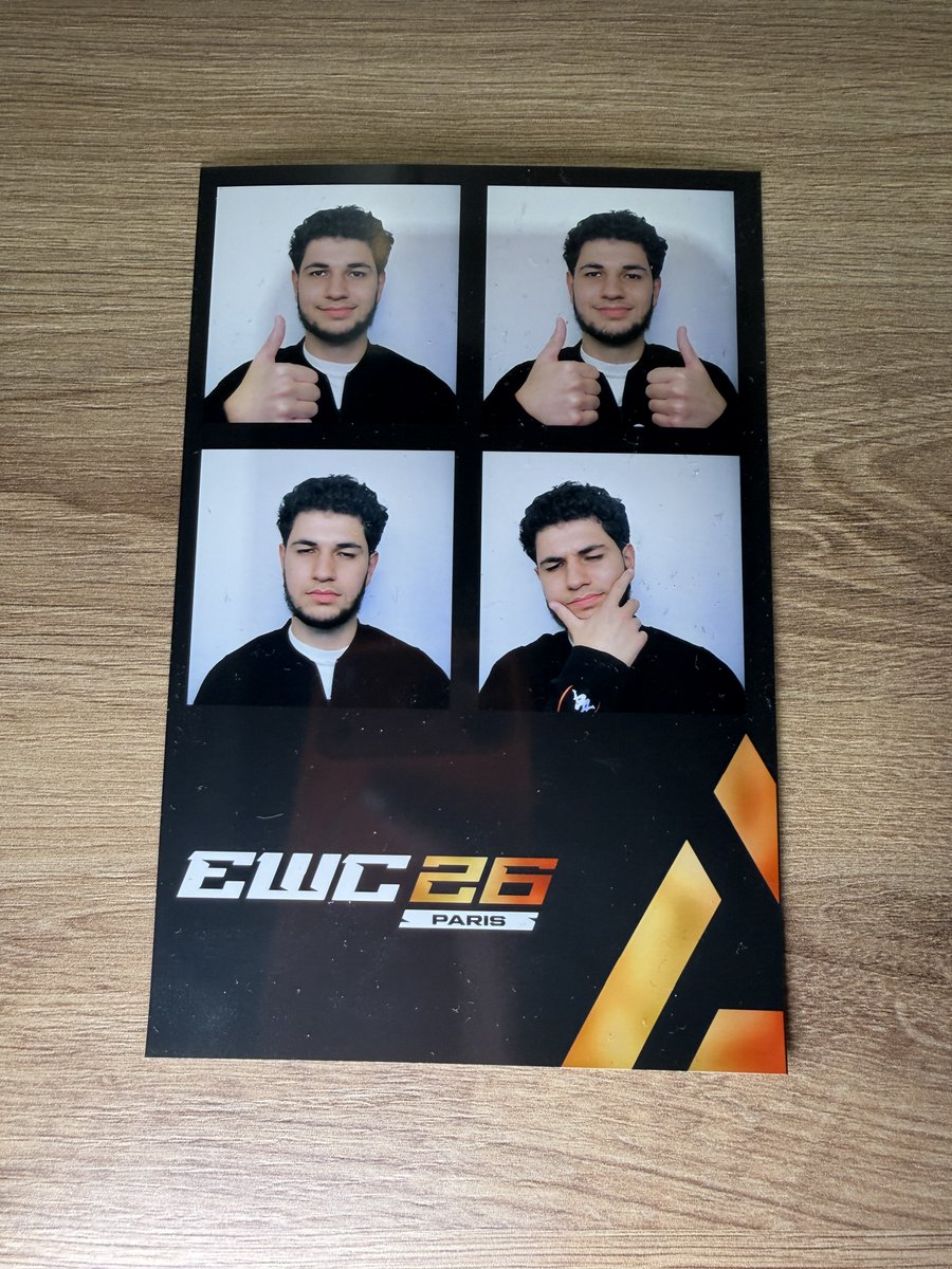 virtuspro's tweet photo. How do you like our passport photos? 😉 

#R6 #EWC26 #GOGOVP https://t.co/9H9Lvm5qcp
