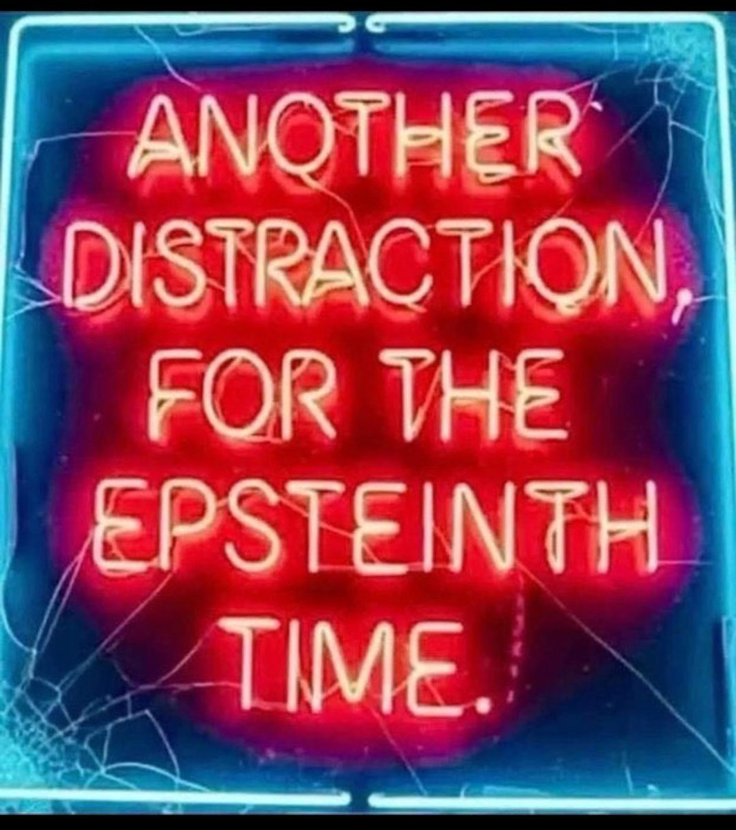 Stroben404's tweet photo. @DarrenPlymouth Pretty much... https://t.co/ERhTUOh42B