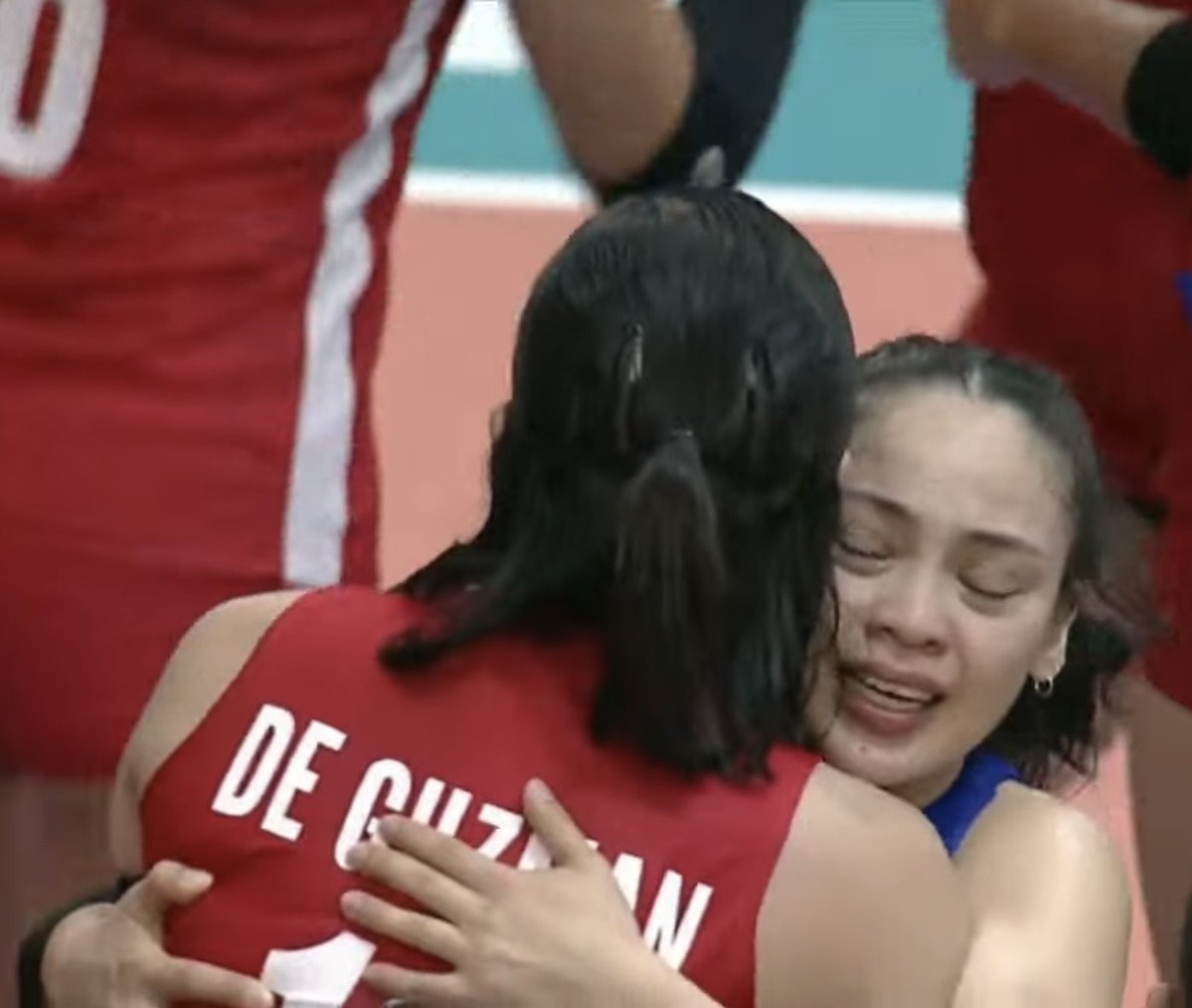 ReymilSalacc's tweet photo. Ang daming nagsasabing mag retire/
paraya na sila, pero here there are, still showing their worth.

Salamat, Jia and Dawn!! 🏹🦅
AVC 2024 🥉
AVC 2025 🥈

SVLEAGUE 2024🥉🥉
SVLEAGUE 2025🥉🥉
SVLEAGUE 2026 🥈

For me, best NT leaders in the past decade! 💙💚 What a historic tandem https://t.co/ib2DndrN54
