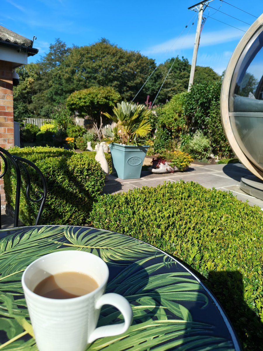 tommo5458's tweet photo. Morning all .Another sunny day . https://t.co/sjZ2NXTlBs