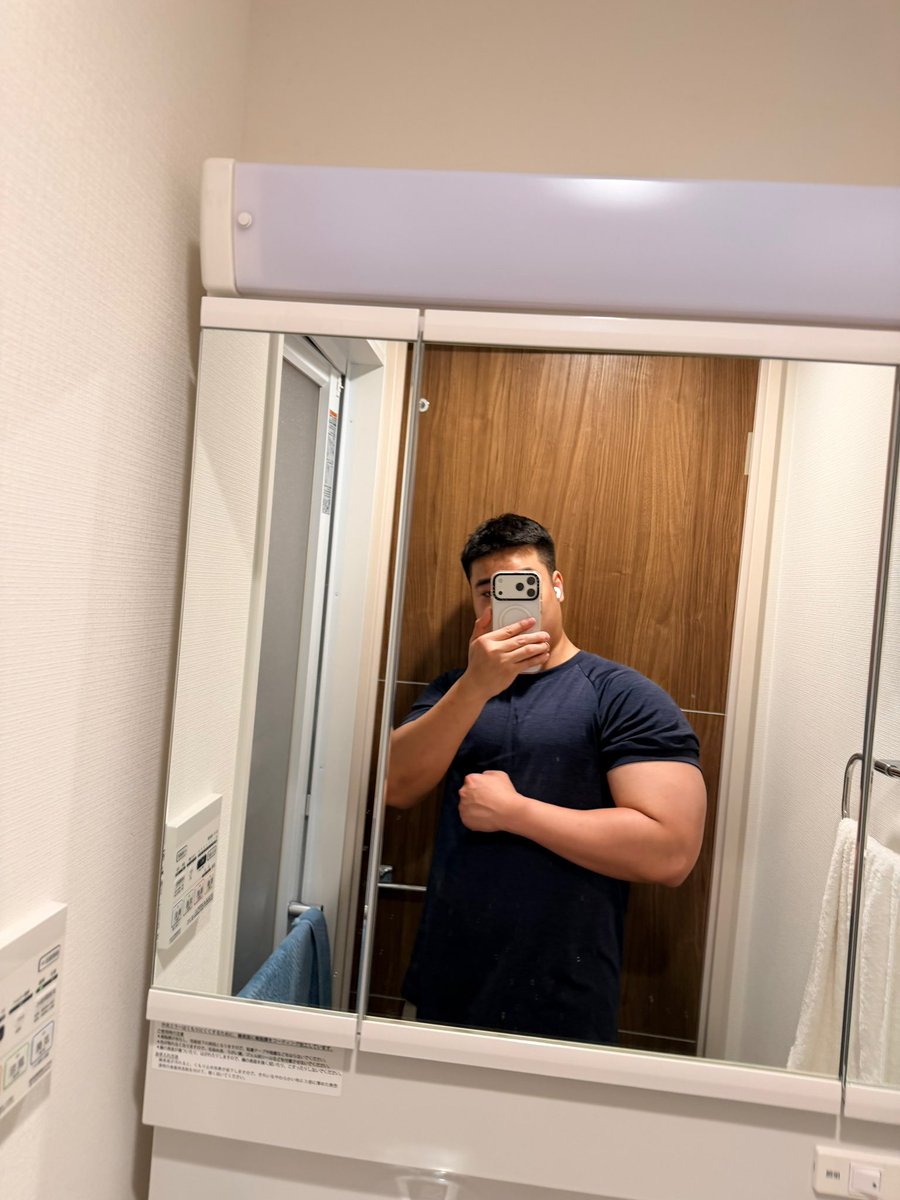 dad4raw's tweet photo. 👅💪💪👅💪 https://t.co/FupLLMqotl
