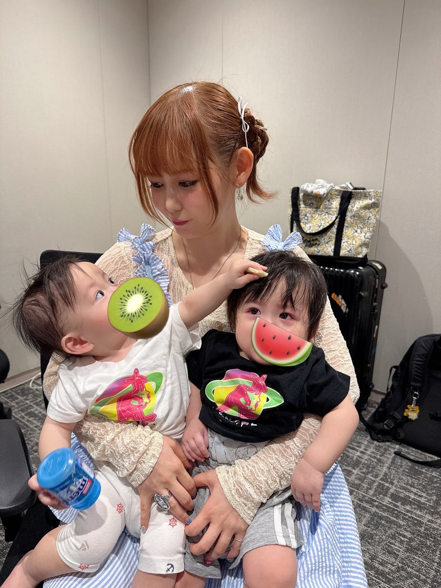 shoko55mmts's tweet photo. 双子もあそびにきたよ https://t.co/I1Q2sN1TuT