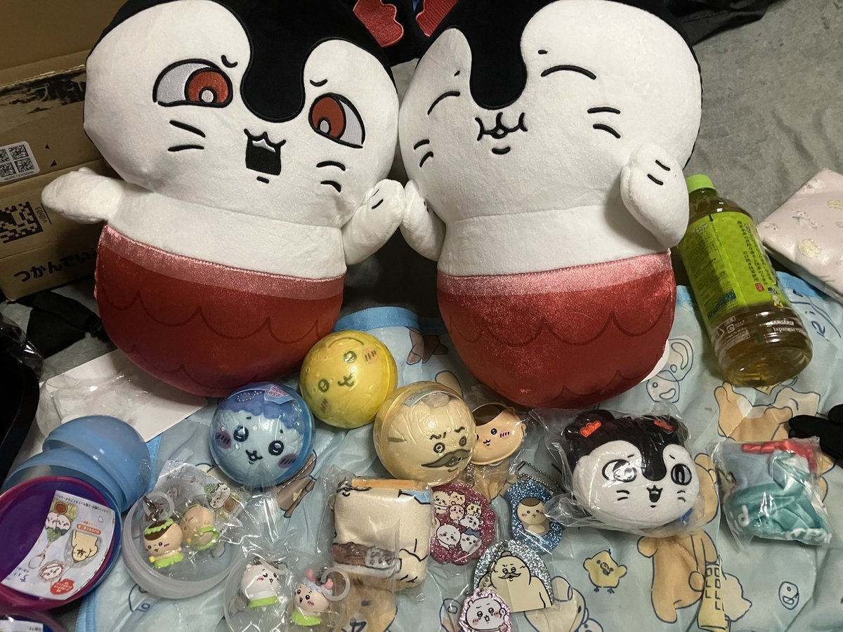 yrofn1's tweet photo. ちなみにほんとに映画からグッズ集め始めました
私の推しはセイレーンちゃんです脳焼かれてる https://t.co/l7JOwNYTIH