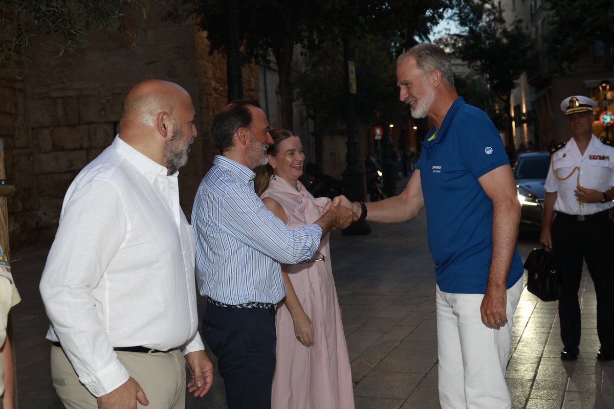 ParlamentIB's tweet photo. El presidente del Parlament, @glesenne, asistió ayer a la entrega de los premios a los campeones de la 44ª Copa del Rey de Vela

© Fotografías: Casa de S.M. el Rey https://t.co/1w4y9Kbu02