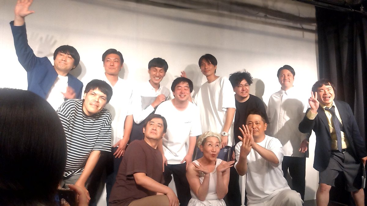 greenapple_7819's tweet photo. 昨日、ライブ　千川から新宿へを観に行きました。
ソニー芸人さん、勢ぞろいで楽しいライブでした😆
キングオブコントの予選始まってるからコント多めでした。
予選の制限時間のためか前に観たネタも少しづつ変わっていてそれがまた良かったです😄
#新宿バッシュ
#ロビンソンズ
#西ノ京 https://t.co/WeOmFzv24Q