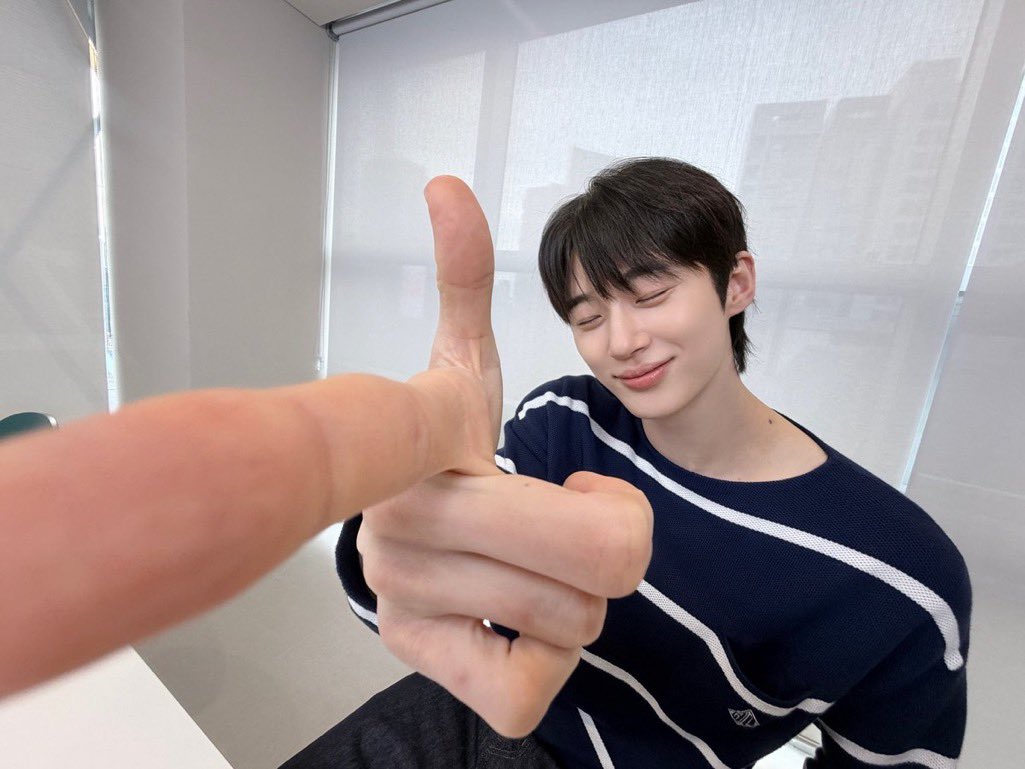 wooseokfiles's tweet photo. byeon wooseok via weverse! https://t.co/ZJp82xoejO
