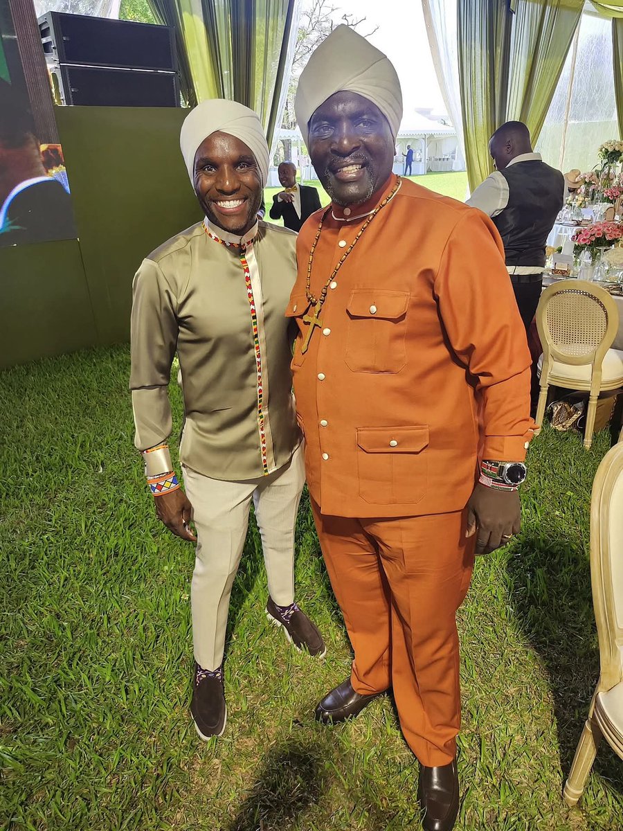 BoboWamboiKuria's tweet photo. I knew Hyenas were at the center of this whole thing.  This is Solomon Waigwa, Wachira's Dad. I know you all know Wachira the guy with green hapo second frame. Solomon Waigwa is the Adoptive parent of the groom and he was there with all his family. They live in USA. Tanzania Tawe https://t.co/dIEpei1I66