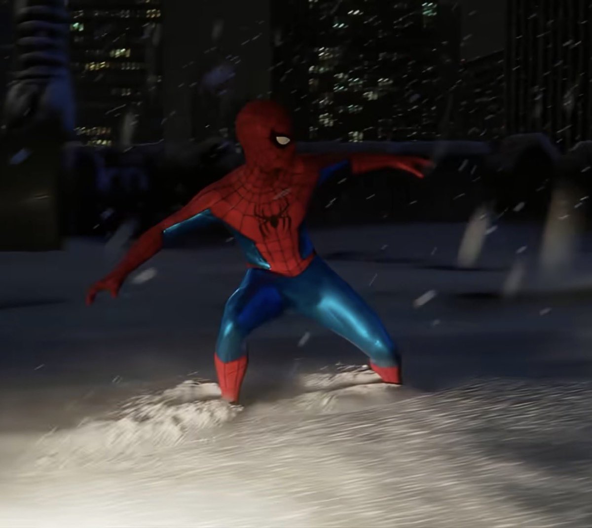 ScanfireHD's tweet photo. I will forever miss this suit at the end of no way home https://t.co/JOsT1KPH5s