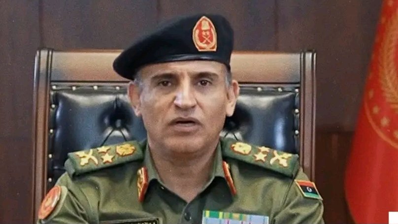 aleasima_17's tweet photo. النمروش بمناسبة عيد الجيش اليوم : نريد جيش ليبي موحد، لا يدافع إلا عن راية الاستقلال ويكون ولاؤه للوطن ويعمل تحت سلطة مدنية.
#العاصمة https://t.co/lHxNXOKVGt